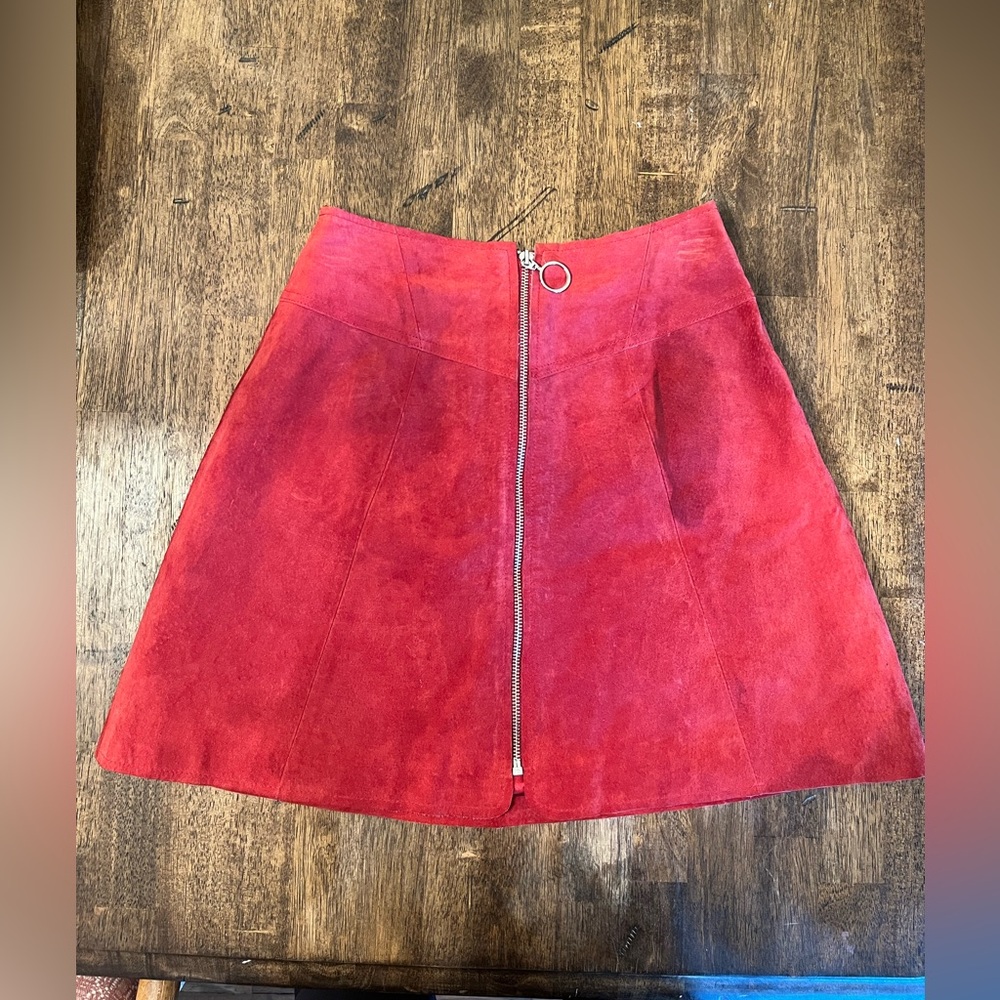 90’s red leather zipper front skirt